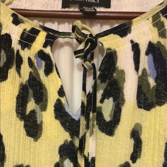 Ellen Tracy Women's Leopard Print Top - Yellow and Black - Picture 3 of 6